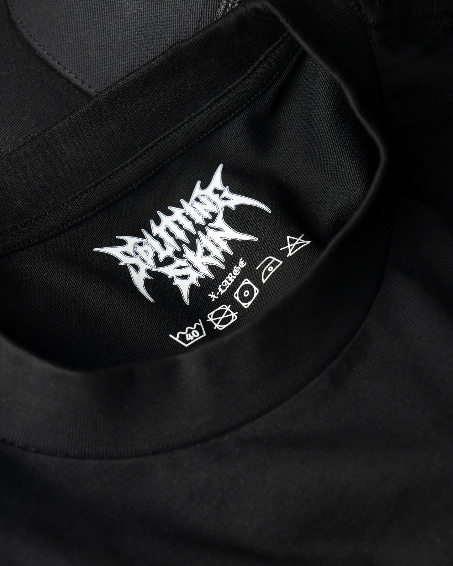 THE HAMMER - HEAVYWEIGHT T SHIRT - Splitting Skin